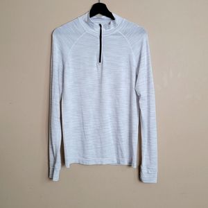 Fabletics 1/4 Zip Long Sleeve Moisture Wicking